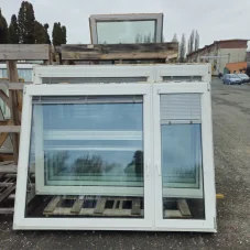 PLASTOVÉ OKNO 2070 × 1555 mm – STARŠÍ